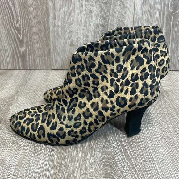 Thierry Rabotin Ella Leopard Vero Cuoio Suede Heel Booties Italian Designer 36.5 - Picture 1 of 15
